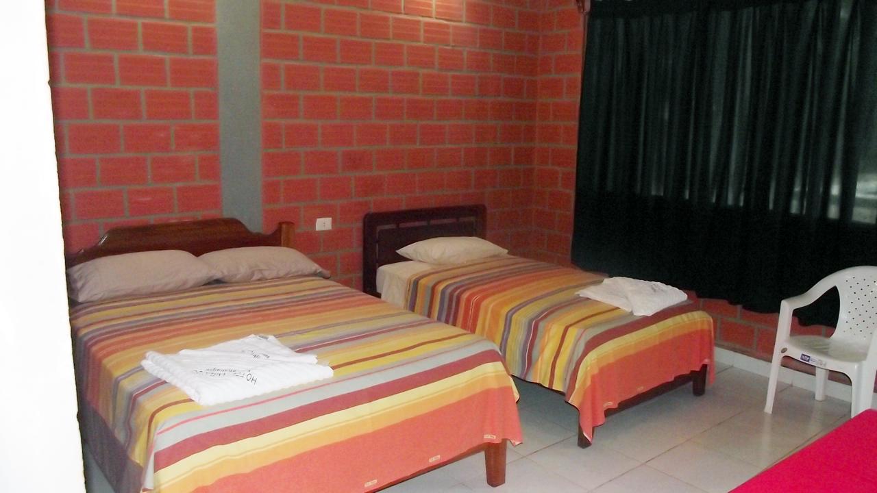 Hotel Ambaibo Rurrenabaque Zewnętrze zdjęcie